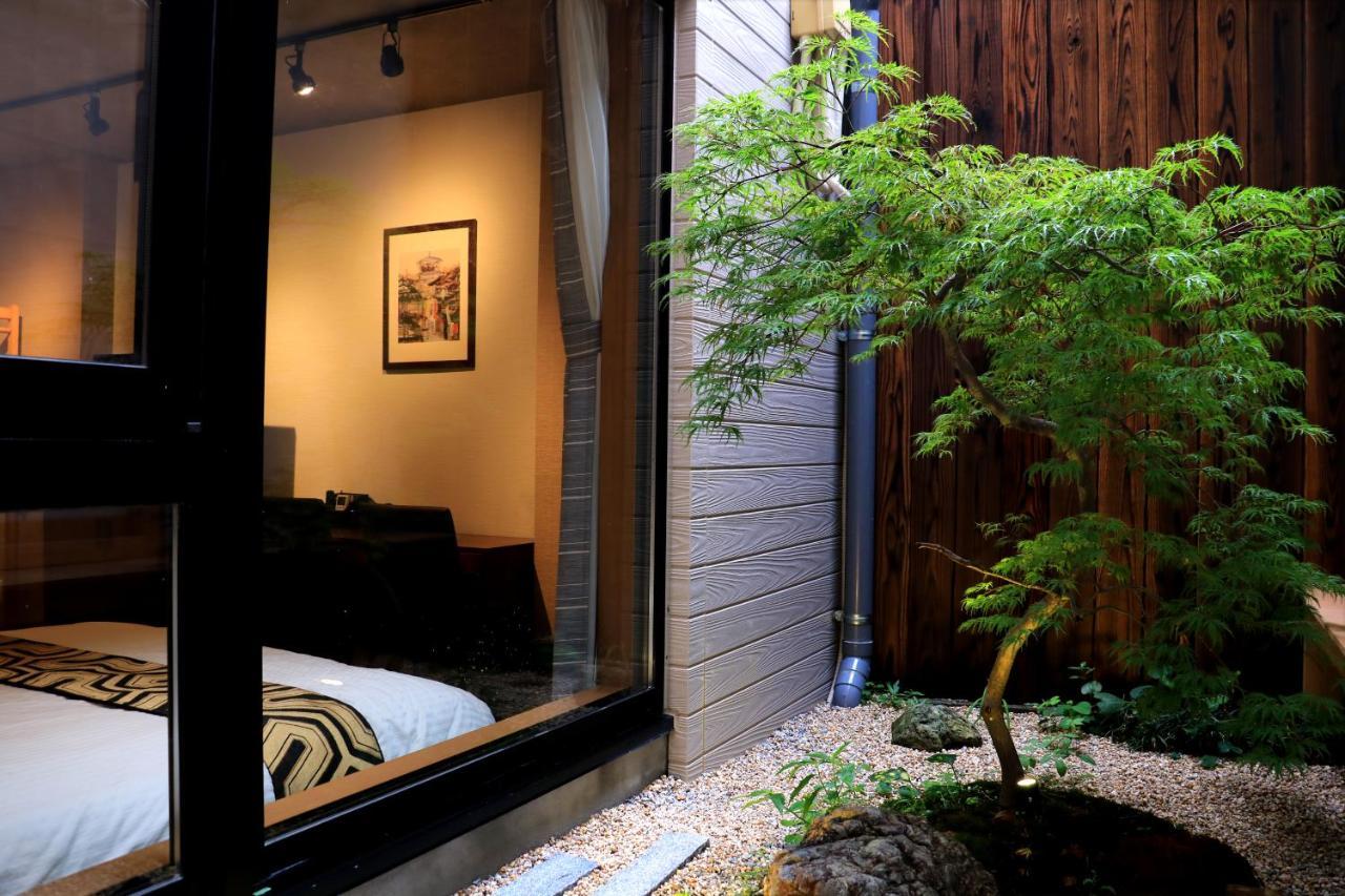 Hotel Traveling Bridge Nijojo Kyoto Exterior photo